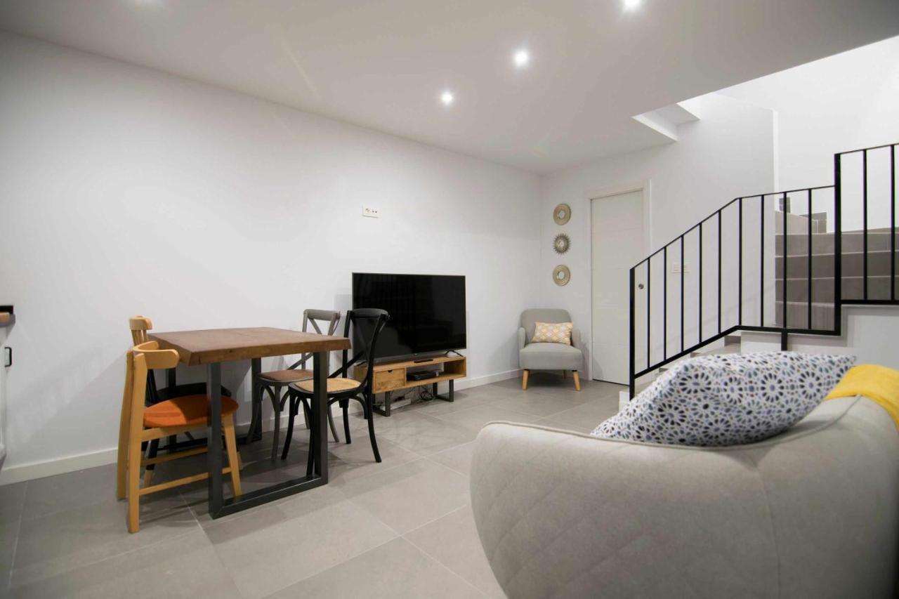 Casa Con Terraza Y Patio Privado En Salobrenaヴィラ エクステリア 写真