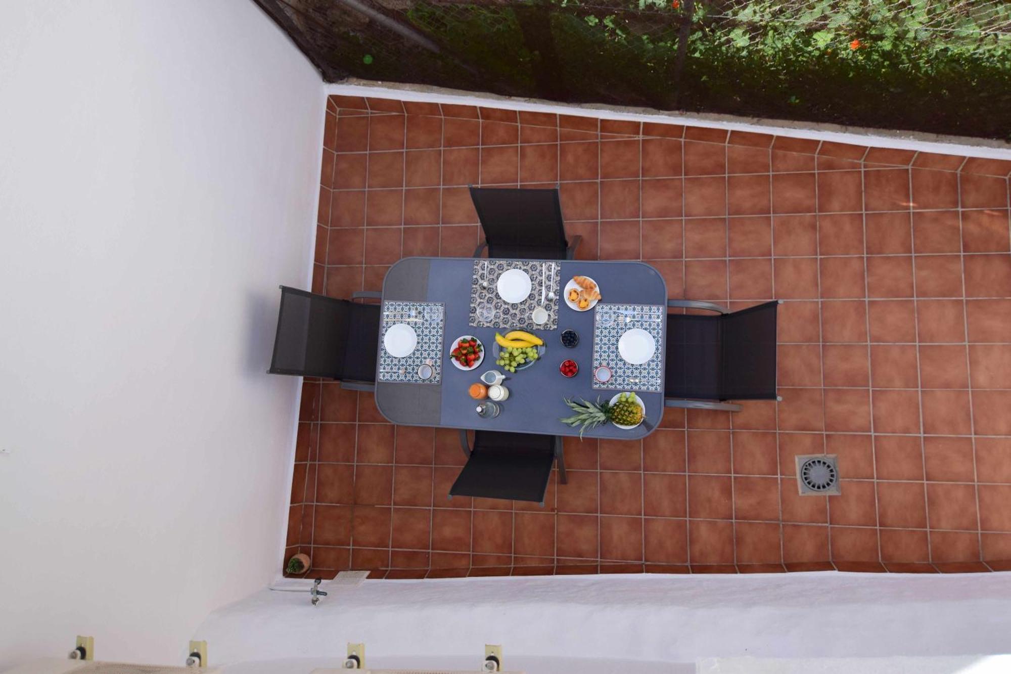 Casa Con Terraza Y Patio Privado En Salobrenaヴィラ エクステリア 写真